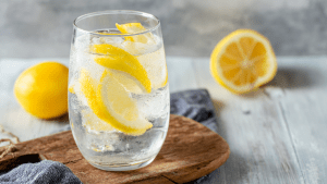 Вода с лимоном: польза и вред для организма. Польза лимонной воды для иммунной системы