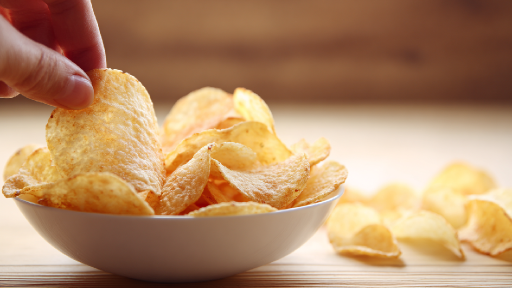 Состав картофельных чипсов. Сколько в чипсах калорий