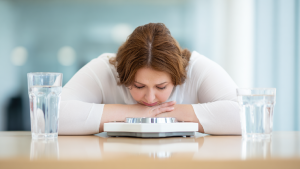 Почему во время стресса может произойти резкое похудение. Влияет ли стресс на вес: худеют или толстеют