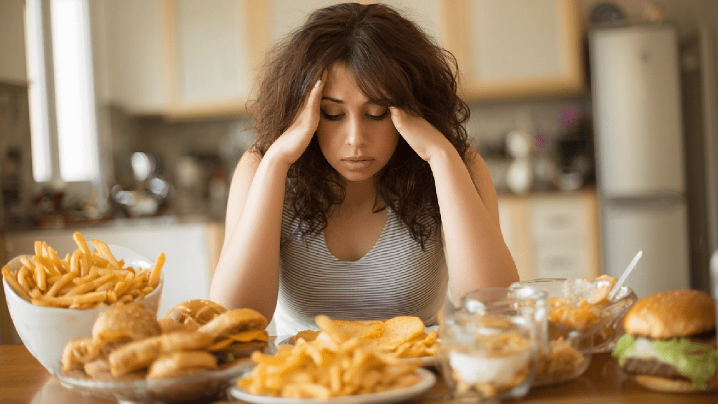 Тошнота после жирной пищи